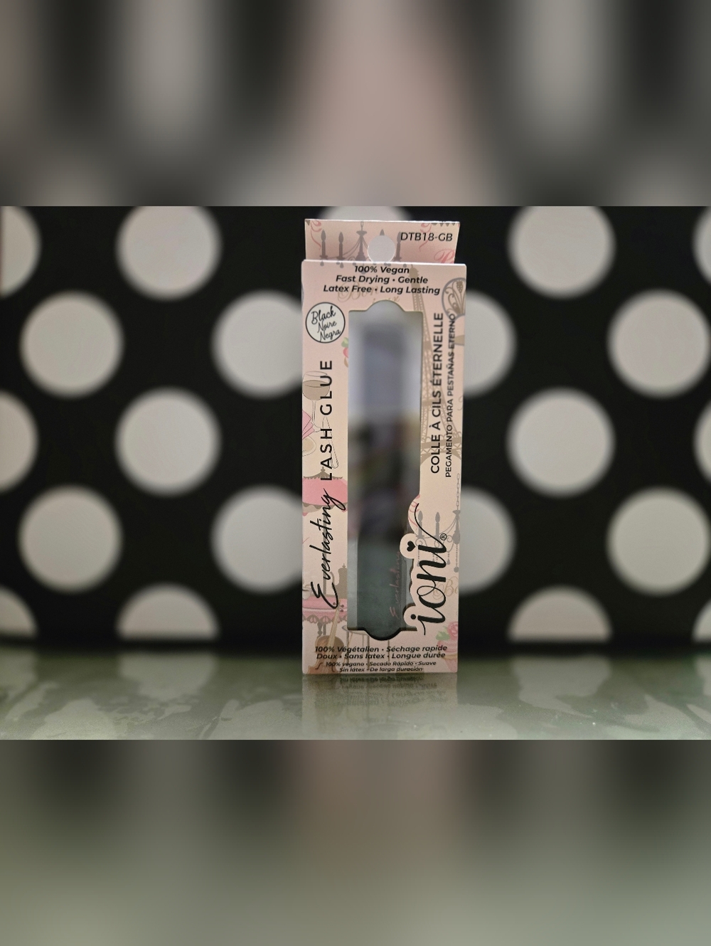 10/$25✨️Ioni Lash Glue✨️